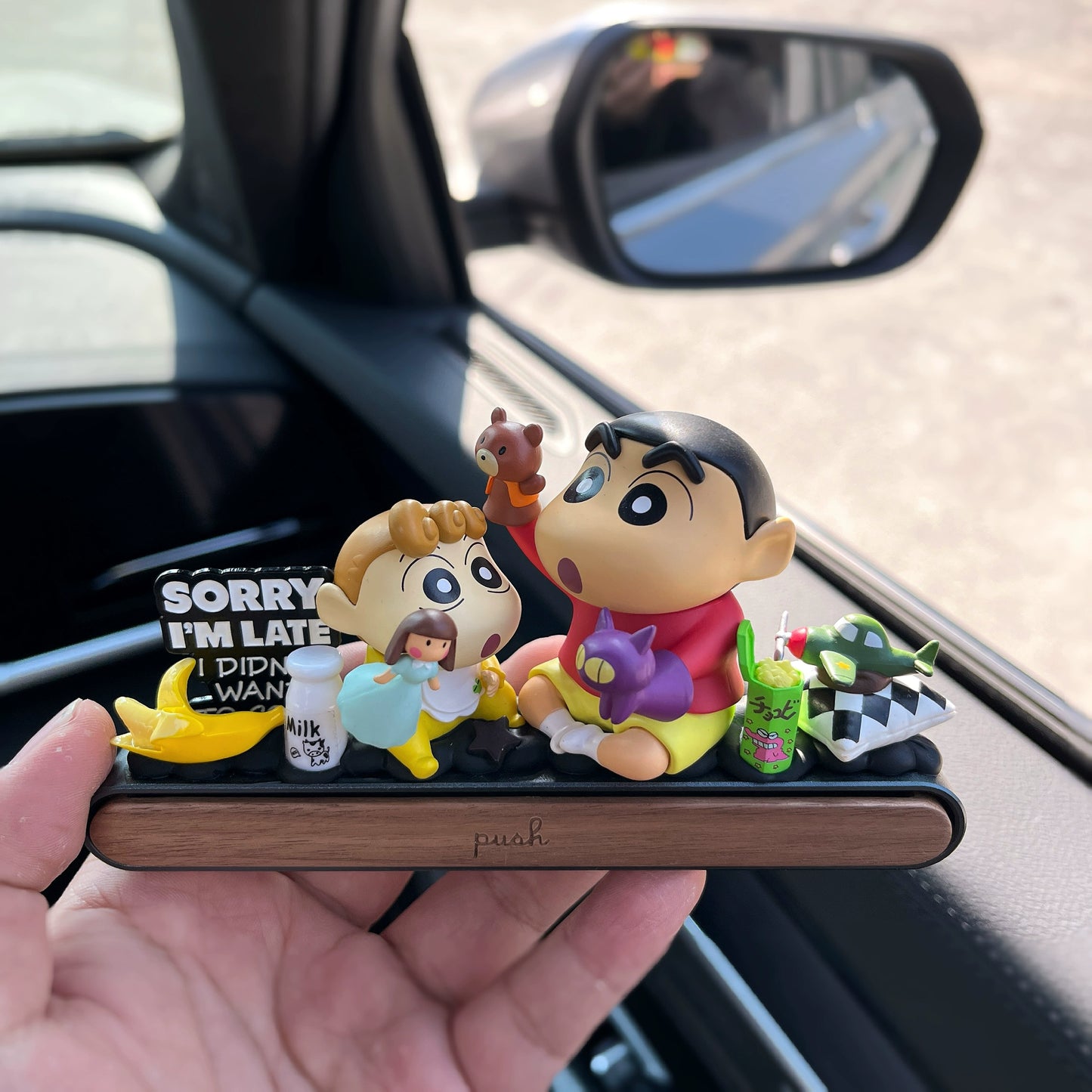 Crayon Shin-chan Dashboard Ornament