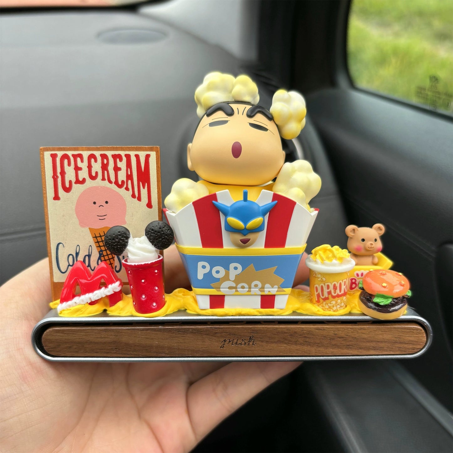 Crayon Shin-Chan Lazy Summer Dashboard Ornament